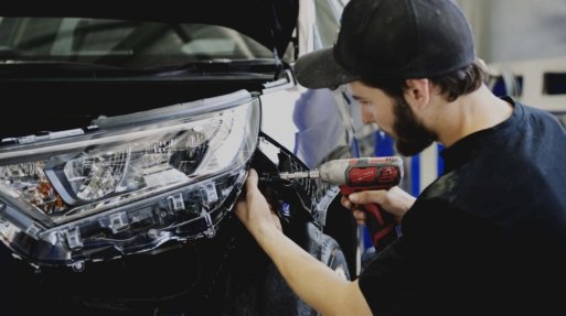 Slide-4-leven-smash-repairs-mudgee-dubbo-trusted-in-community-scaled